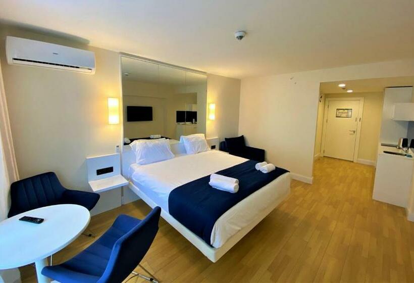 استودیوی استاندارد با چشم‌انداز دریا, Orbi City Batumi With Sea View