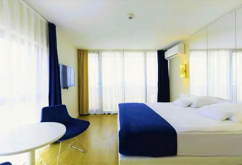 استودیوی استاندارد با چشمانداز دریا, Orbi City Batumi With Sea View