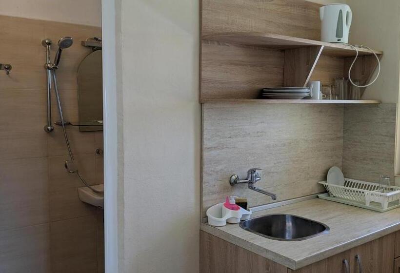 غرفة ديلوكس عائلية, Guest House Chalakov