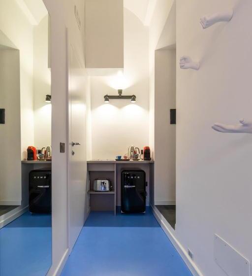 Suite with Terrace, Amana