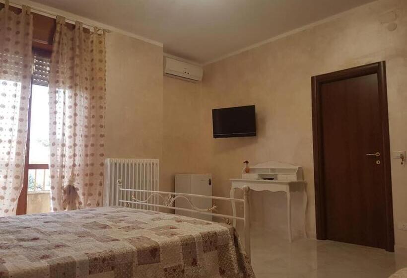 舒适三人间, Bebarcobalenogallipoli