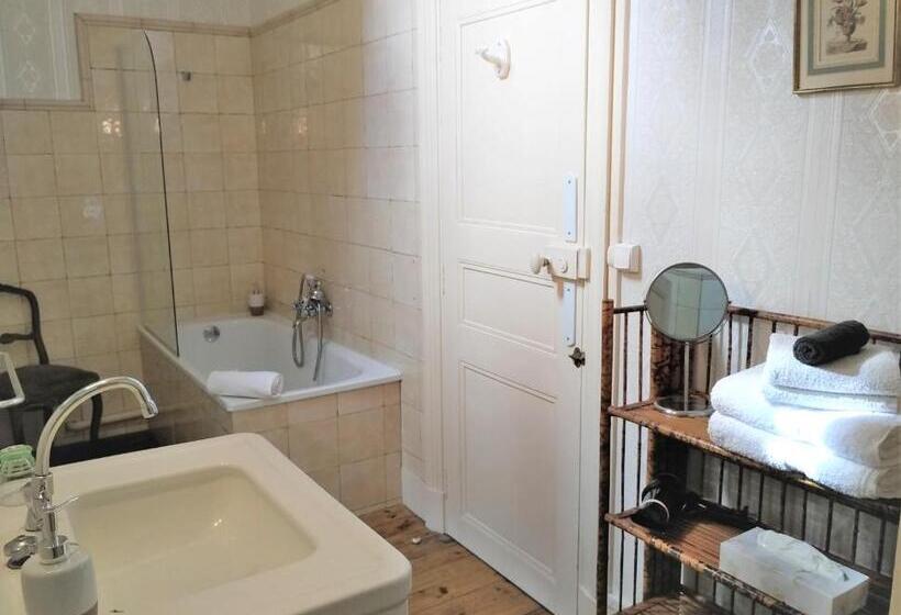 标准房带园景, Château De La Vernède, La Grande Vernède