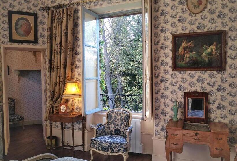 标准间, Château De La Vernède, La Grande Vernède