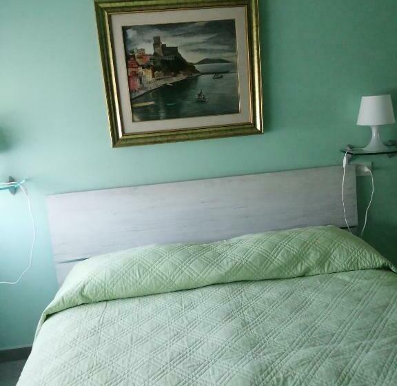 اتاق استاندارد, Golfo Dei Poeti