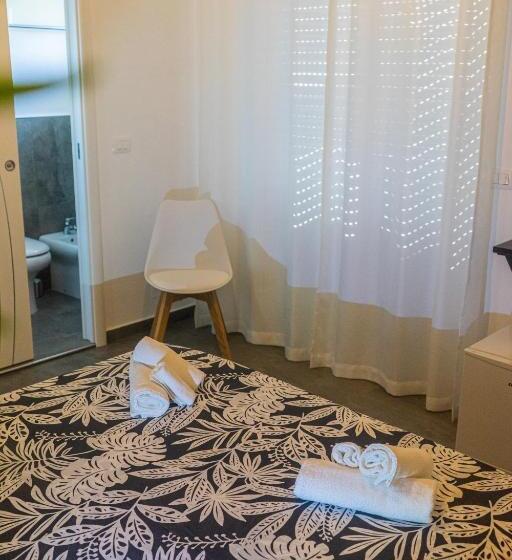 Номер Стандарт Вид на Море с Балконом, La Riviera