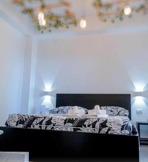 Номер Стандарт Вид на Море с Балконом, La Riviera