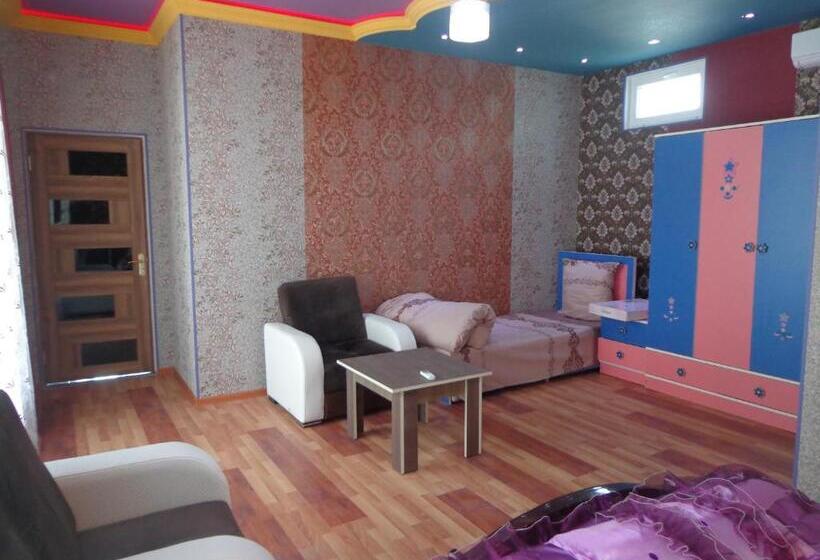 اتاق استاندارد, Tubram S Ailəvi Qonaq Evi