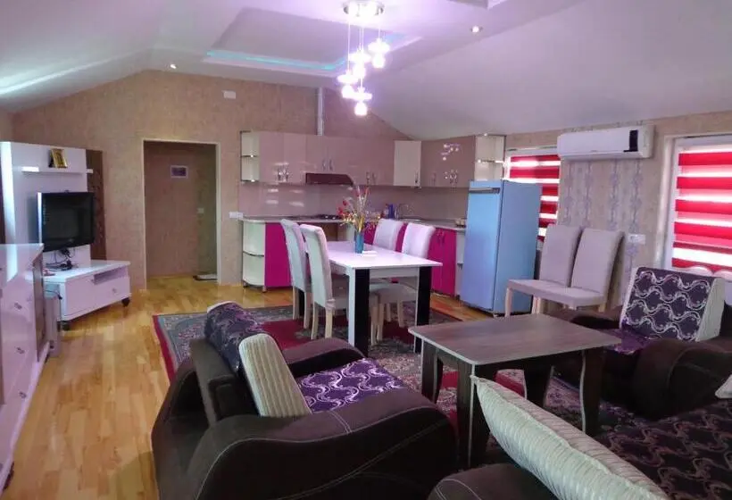3 Bedroom Suite, Tubram S Ailəvi Qonaq Evi