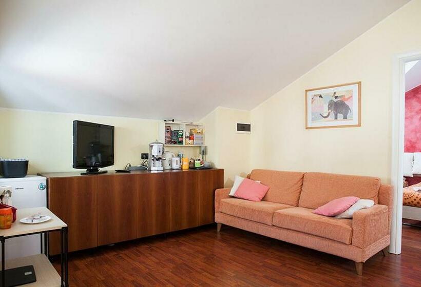 סוויטה משפחתית, Il Faro Di Manuela