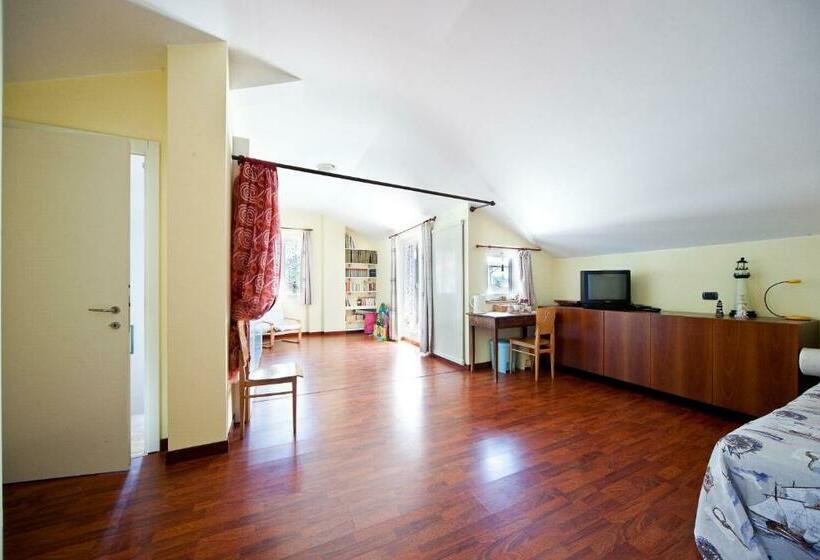 סוויטה משפחתית, Il Faro Di Manuela