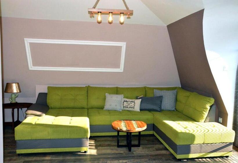 Апартаменты Deluxe 1 Спальня, Boutique Villa Amalia