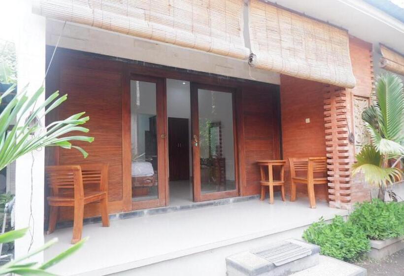 Номер Стандарт Вид на Сад, Satria House Amed