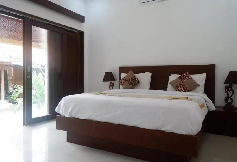 اتاق استاندارد با چشم‌انداز باغ, Satria House Amed