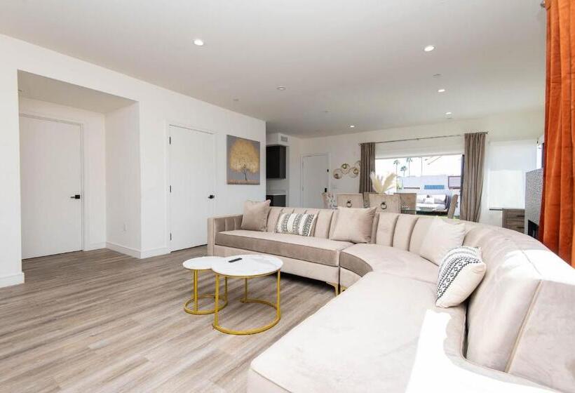 Апартаменты Пентхаус 1 Спальня, Regency Modern Apartments