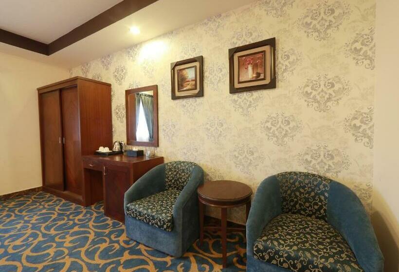 Номер Стандарт, Burj Al Saif