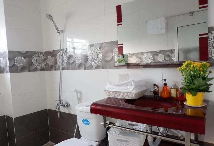 اتاق استاندارد با تخت بزرگ, Thịnh S House