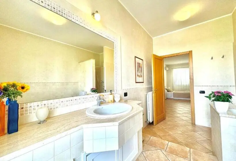 １ベッドルームハウス, A Casa Di Chiara