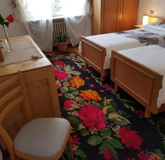 スタンダードトリプルルーム, Albergo Posta