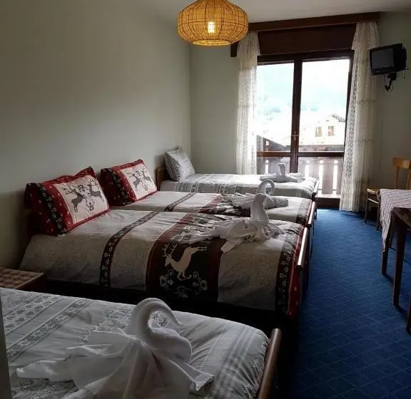 スタンダード４人部屋, Albergo Posta
