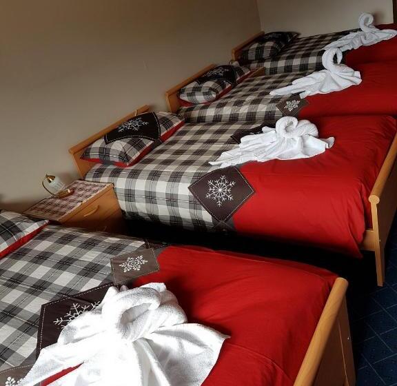 غرفة قياسية رباعية, Albergo Posta