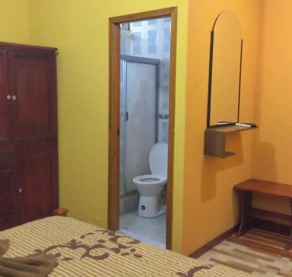 スタンダードシングルルーム, Hostal R. Williams