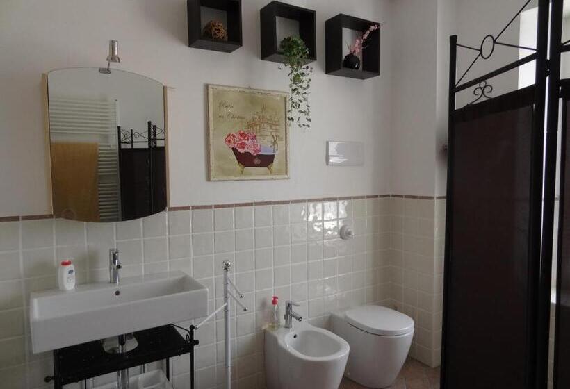 חדר סטנדרט חדר אמבטיה משותף, B&b Bergamo E Brescia