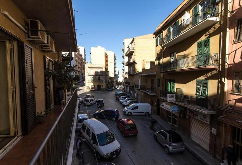 スタンダードルーム, Zabbara