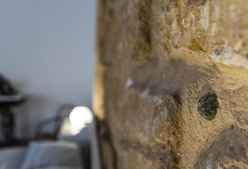 キングサイズベッドのスタンダードルーム, Zabbara