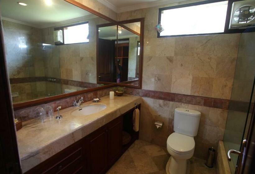 Cameră Standard Pat King Size, Pondok Ayu