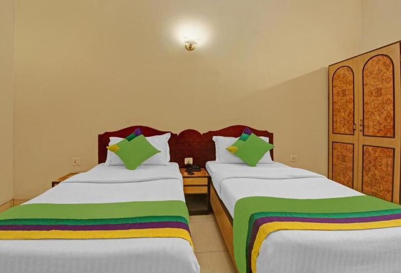 スタンダードルーム, Treebo Mira Inn