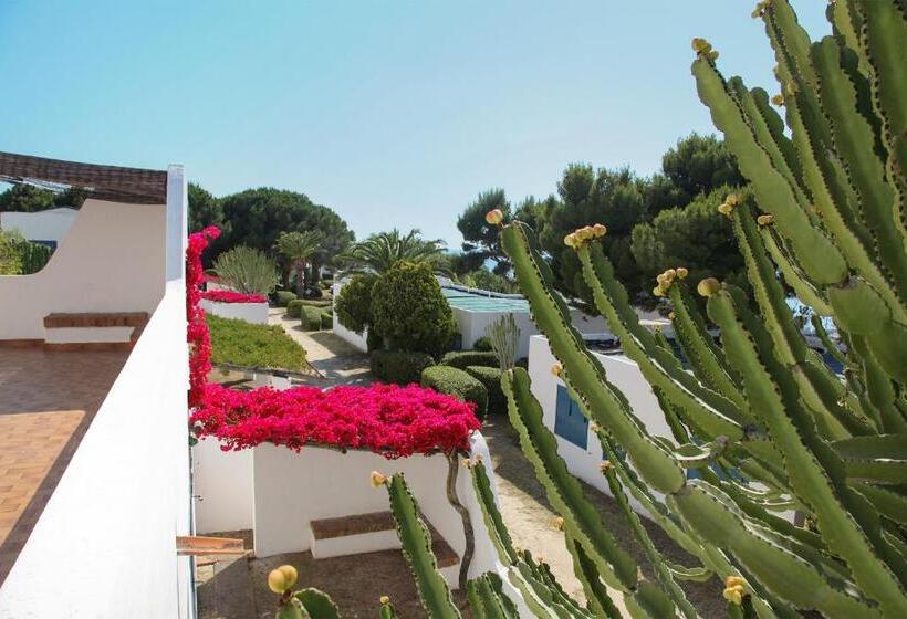 شقة غرفة واحدة, Residence Girasole