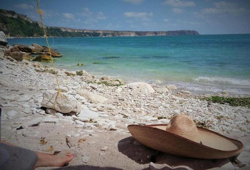 패밀리 방갈로, Kosta Bungalows