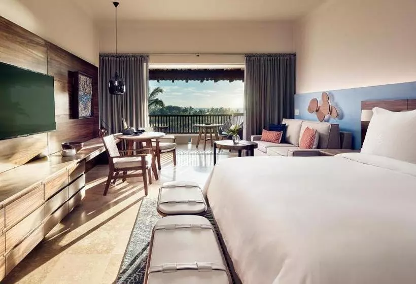 オーシャンビューのプレミアムルーム。, Four Seasons Resort Punta Mita
