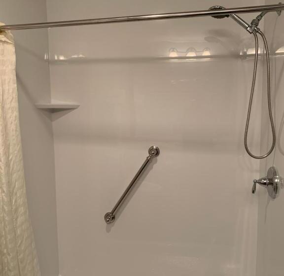 キングサイズベッドのスタンダードルーム, Blue Bay Inn And Suites