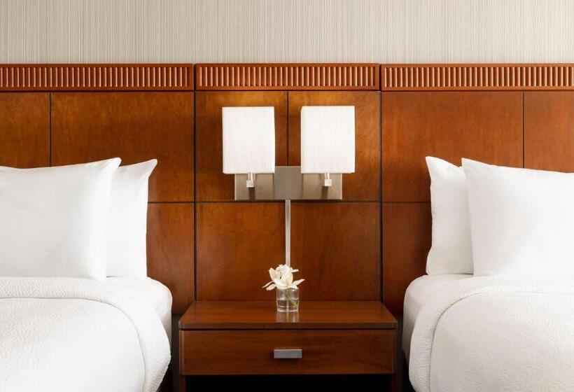 Номер Стандарт Адаптированный для Инвалидов, Courtyard By Marriott Potomac Mills Woodbridge