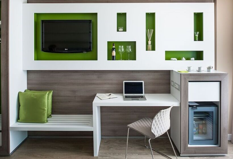 컴포트 트리플 룸, Enjoy Garda