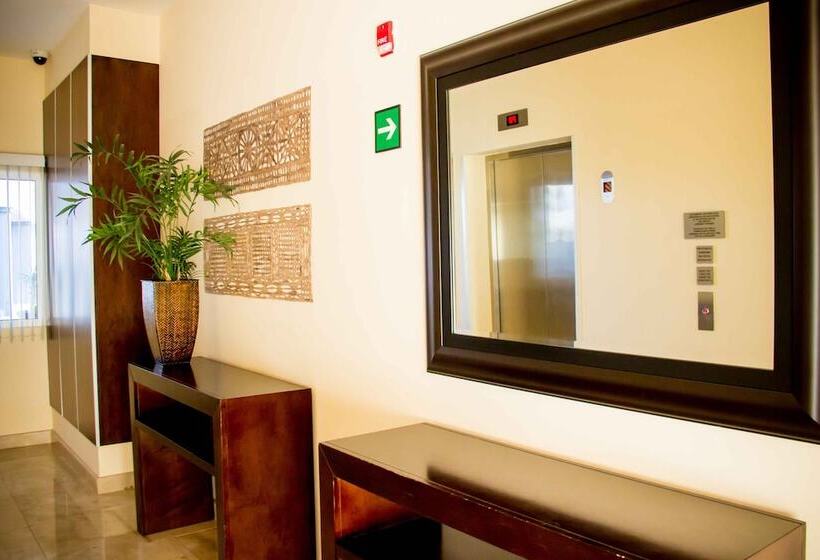 Номер Стандарт 2 Двуспальные Кровати, Fairfield By Marriott Los Cabos