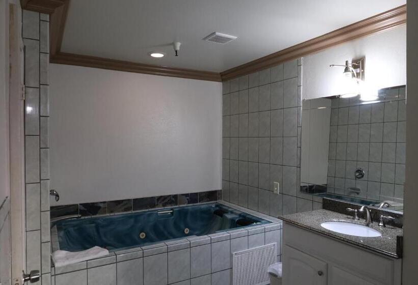 스탠다드 룸 킹사이즈 침대, Lambert Inn