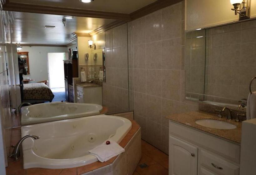 스탠다드 룸 킹사이즈 침대, Lambert Inn