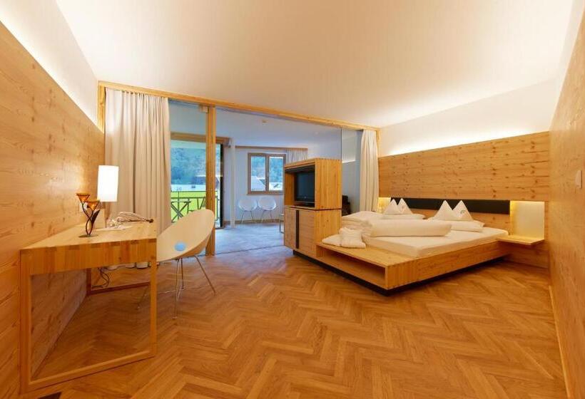 ジュニアスイート, Liebe Sonne