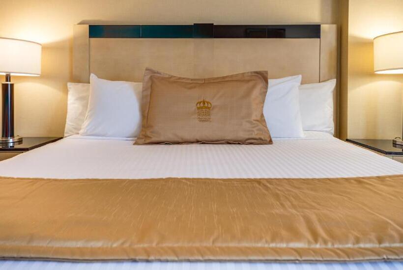 غرفة قياسية سرير مزدوج, Monte Carlo Inn & Suites Downtown Markham