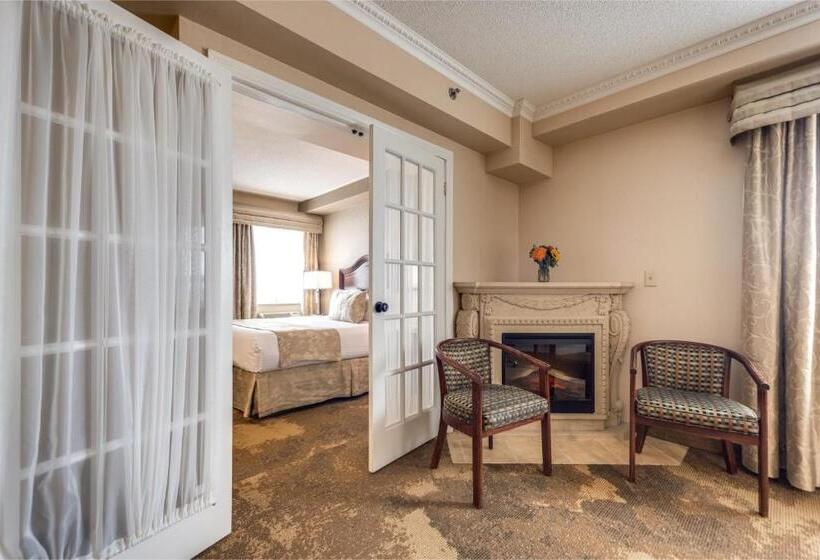 جناح ديلوكس سرير كينج, Monte Carlo Inn & Suites Downtown Markham