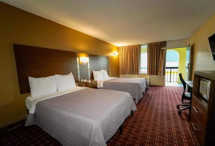 デラックスルーム, Red Carpet Inn Kinston