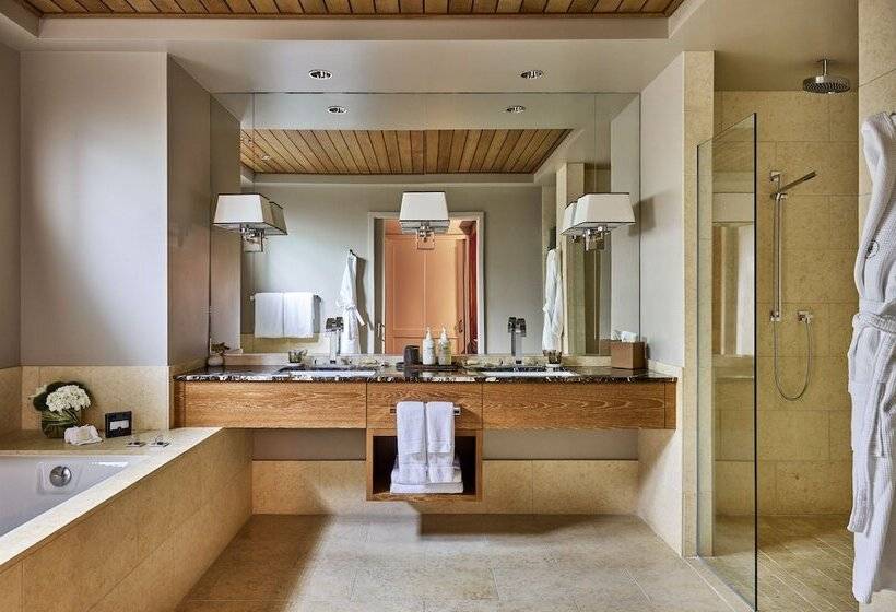 Люкс, Rosewood Sand Hill