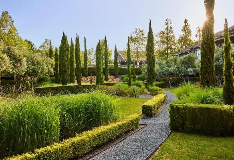 غرفة ديلوكس سرير كينج, Rosewood Sand Hill