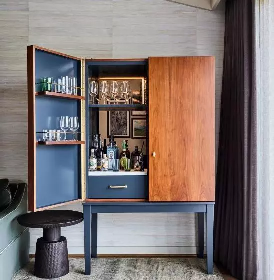 スイート, Rosewood Sand Hill