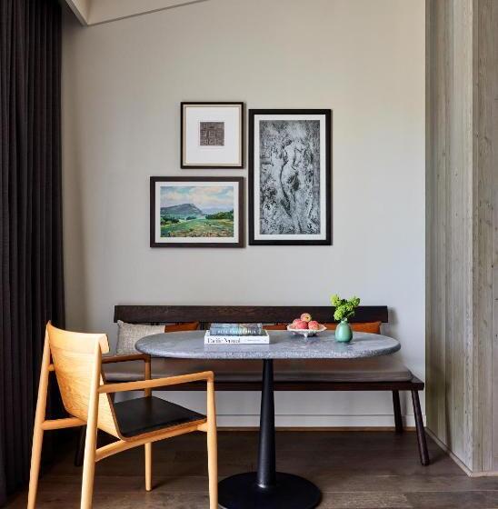 جناح, Rosewood Sand Hill