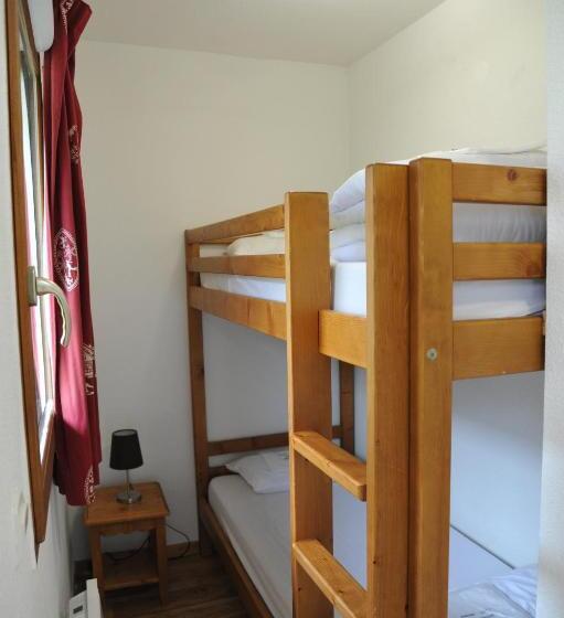 スタンダードスタジオ, Résidence Le Bois De La Reine