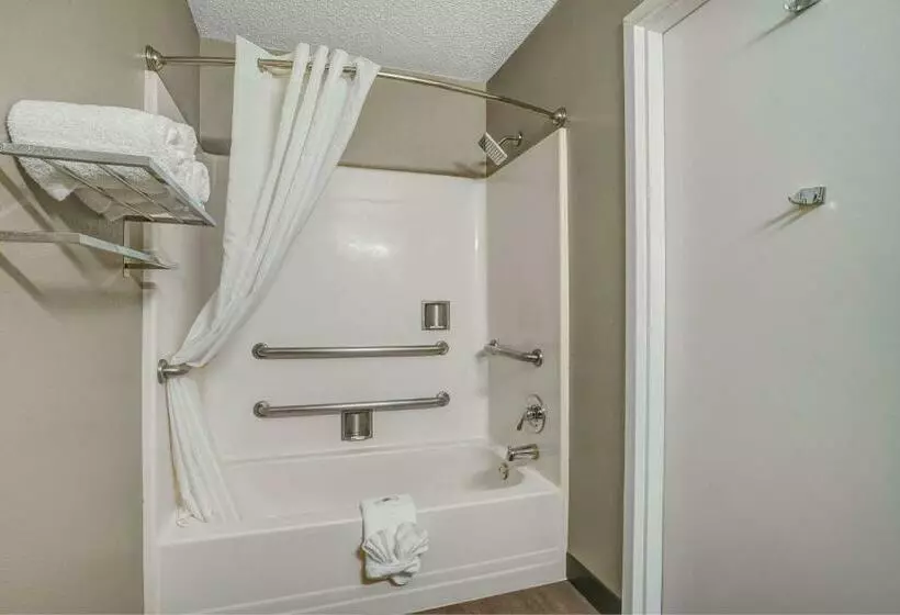 身障者適用スタンダードルーム, Studio 6atlanta, Ga  Chamblee