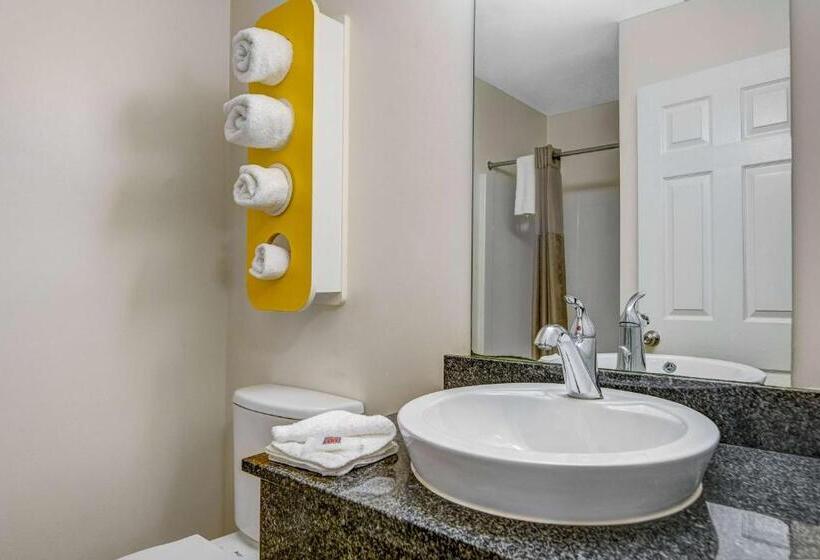 غرفة قياسية رباعية, Studio 6atlanta, Ga  Chamblee